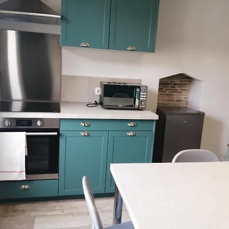 Dom wakacyjny Immaculate 2-bed House In *