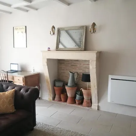 Immaculate 2-bed House In